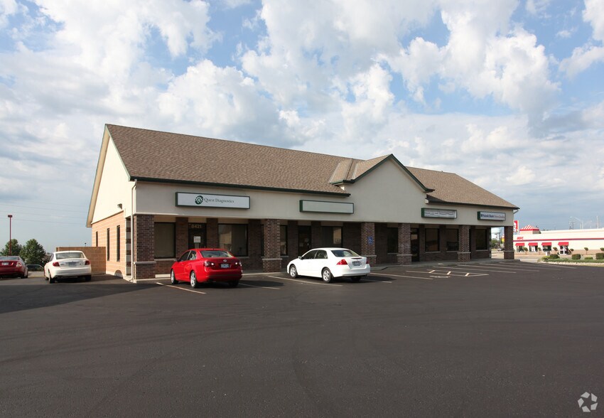 Clint Drive - Belton, MO